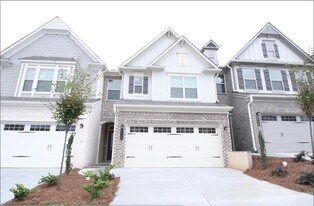 6148 Lanier Harbor Lndg in Buford, GA - Building Photo