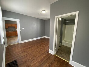 319 Warner St in Cincinnati, OH - Building Photo - Building Photo