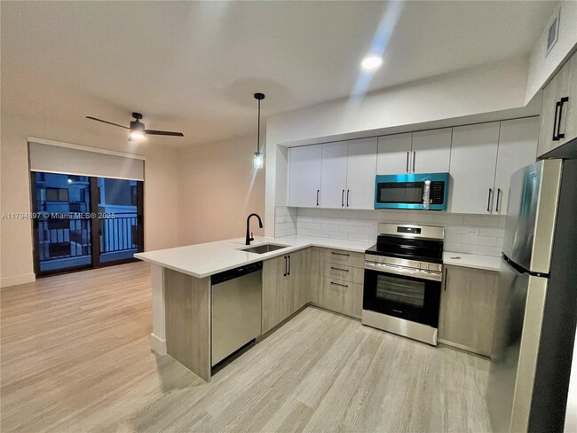 property at 18412 Homestead Ave