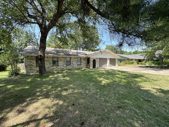2147 Loren Cir in Fayetteville, AR - Building Photo - Building Photo