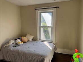 9 Bartlett St in Poughkeepsie, NY - Building Photo - Building Photo