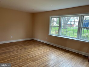 95 Cloverly Dr in Richboro, PA - Foto de edificio - Building Photo
