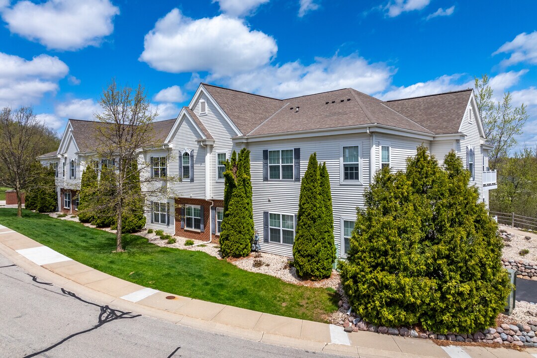 Rainbow Lake Condominiums in West Bend, WI - Building Photo