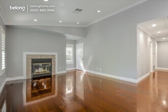 7112 Cross Creek Cir in Dublin, CA - Building Photo - Building Photo