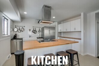 13489 W Auburn Ave, Unit 5 in Lakewood, CO - Foto de edificio - Building Photo