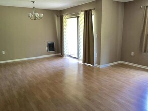 175 Mill Pond Rd, Unit 432 in Hamden, CT - Building Photo - Building Photo