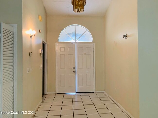 1337 Helvenston St NW in Palm Bay, FL - Building Photo - Building Photo