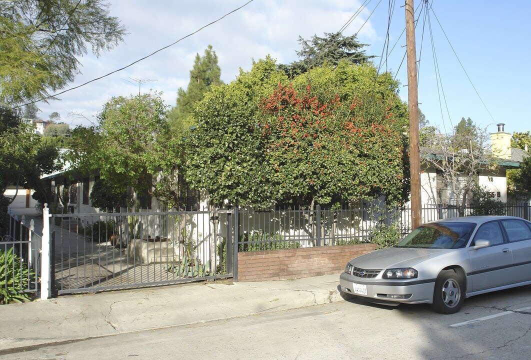 2515-2519 Griffith Park Blvd in Los Angeles, CA - Foto de edificio