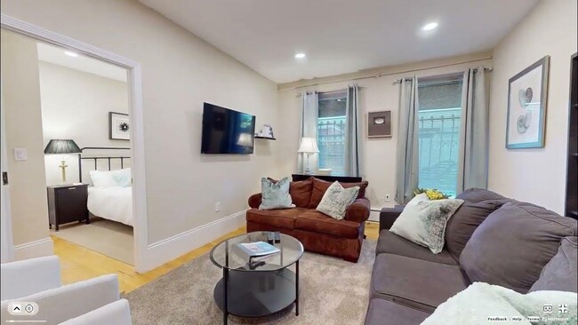290 Beacon St, Unit 3 in Boston, MA - Foto de edificio - Building Photo
