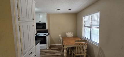 1214 Baylor Ave in Waco, TX - Building Photo - Building Photo