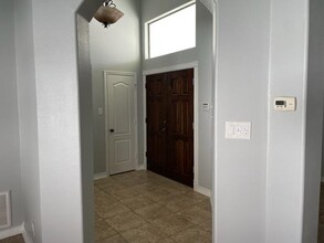 2065 Lima Loop in Laredo, TX - Building Photo - Building Photo