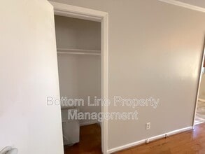 3021 Marlborough Rd in Charlotte, NC - Building Photo - Building Photo