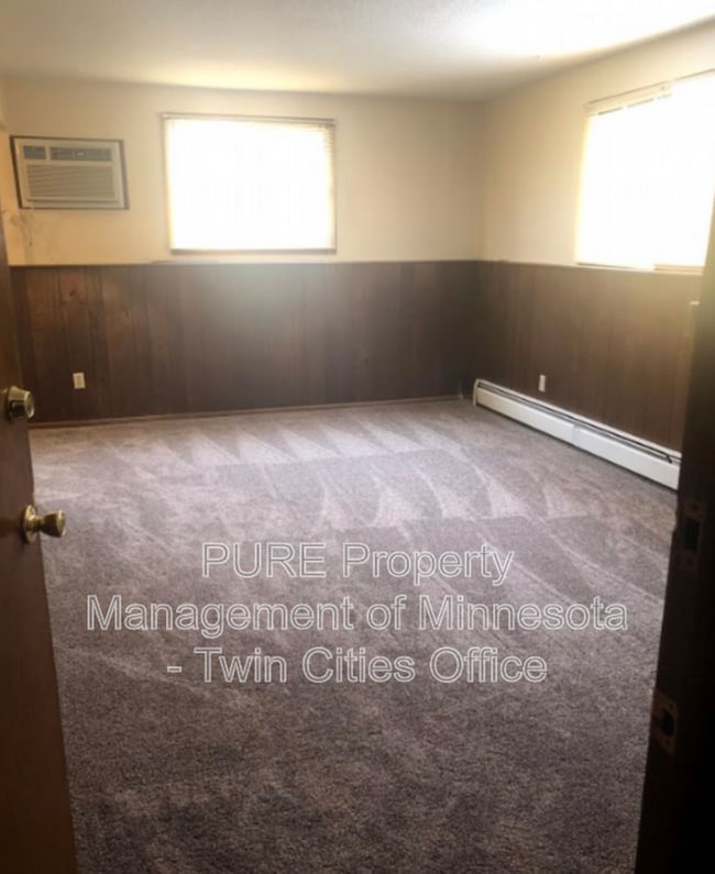 property at 144 13th Ave S