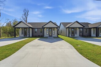 2316 E 19th Pl in Panama City, FL - Building Photo - Building Photo