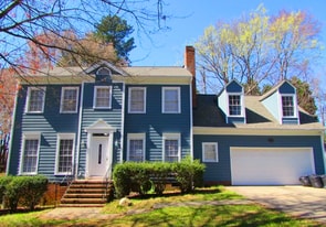 4128 Saxonbury Way in Charlotte, NC - Building Photo