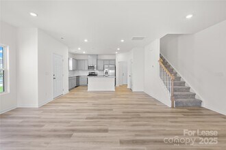 744 Lock Haven Dr NW in Concord, NC - Building Photo - Building Photo