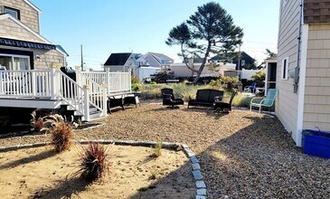 6 77th St in Newburyport, MA - Building Photo - Building Photo