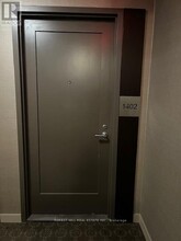 320 Tweedsmuir Ave in Toronto, ON - Building Photo - Building Photo