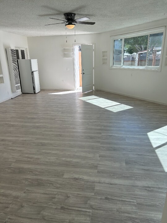 633 N Orchard Dr in Burbank, CA - Building Photo