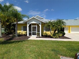 25526 Heritage Lake Blvd in Punta Gorda, FL - Building Photo