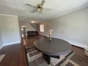 7659 W Sunset Dr in Elmwood Park, IL - Building Photo - Building Photo