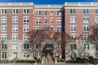 1915 Calvert St NW in Washington, DC - Building Photo - Building Photo