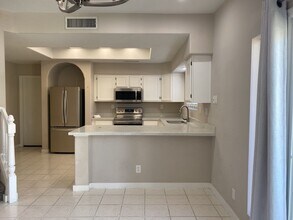 4923 E Hazel Dr in Phoenix, AZ - Building Photo - Building Photo
