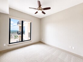 9787 Katy Fwy in Houston, TX - Building Photo