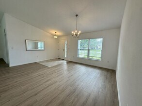 37 Lewis Shire Pl in Palm Coast, FL - Building Photo - Building Photo
