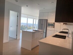 7769 Park Cres in Burnaby, BC - Building Photo - Building Photo