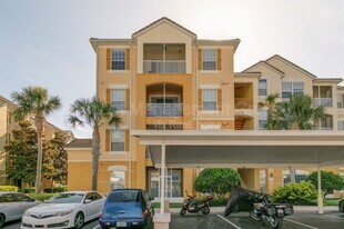 3338 Robert Trent Jones Dr in Orlando, FL - Building Photo