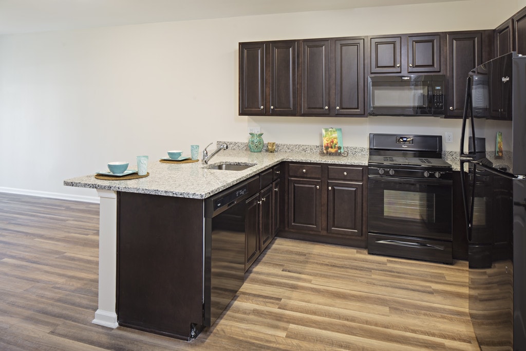 Cornerstone at Toms River (55+) Apartments Toms River, NJ Apartments