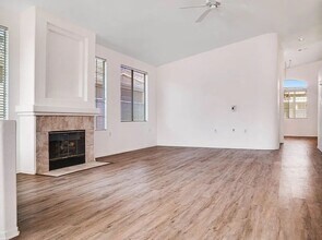 26805 China Dr in Menifee, CA - Building Photo - Building Photo