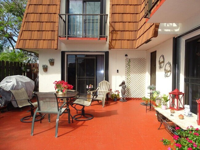 property at 2164 White Pine Cir