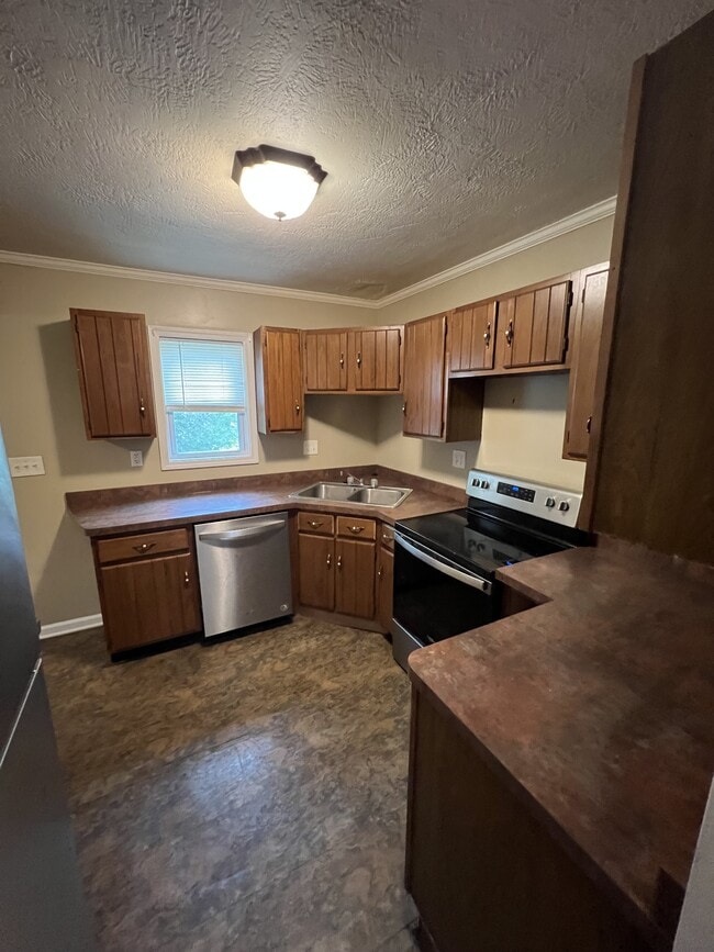 property at 1216 Bensch St
