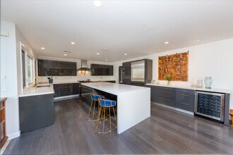 22501 Styles St in Los Angeles, CA - Building Photo - Building Photo
