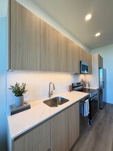 91 NW 26th St, Unit B11 in Miami, FL - Foto de edificio - Building Photo