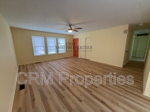 5109 Mohawk Dr in Kokomo, IN - Building Photo - Building Photo