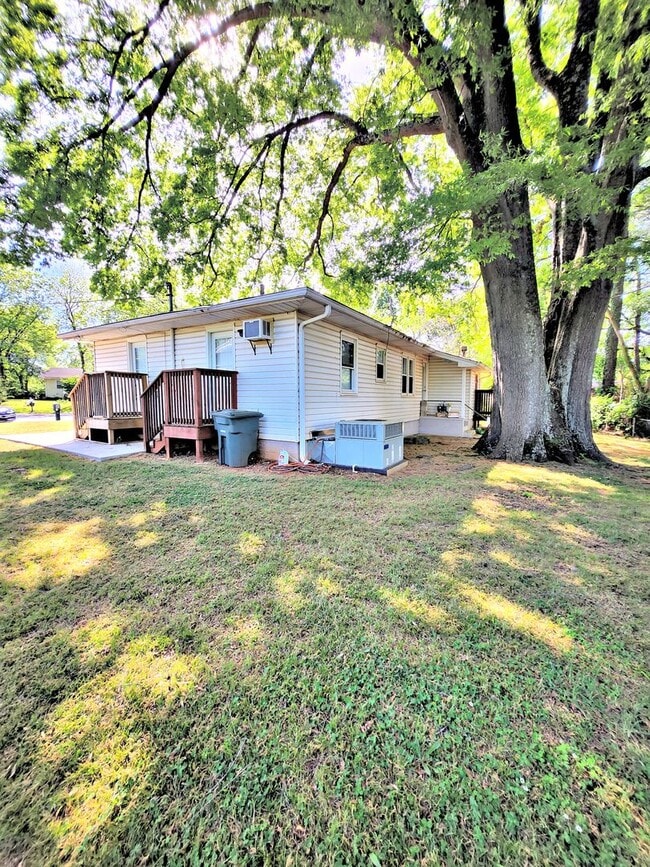 4321 Arlington Ct NW in Huntsville, AL - Building Photo - Building Photo