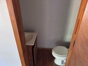 1343 Hilliard St in Paris, TX - Building Photo - Building Photo