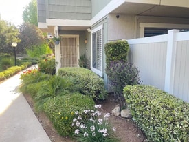 660 Golden Springs Dr in Diamond Bar, CA - Building Photo