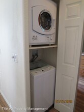 2560 Newport Blvd in Costa Mesa, CA - Building Photo - Building Photo