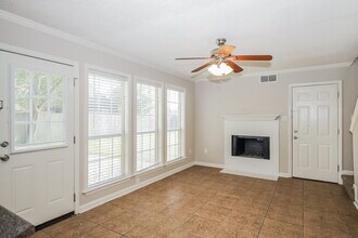 6671 Hidden Fern Ln E in Memphis, TN - Building Photo - Building Photo