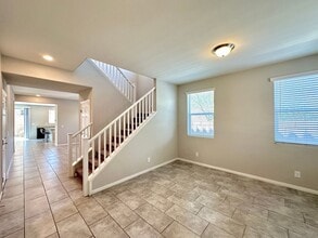 2649 Crystal Quartz St in Las Vegas, NV - Building Photo - Building Photo