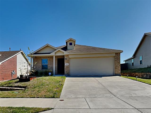 8401 Bell Rdg Ln in Fort Worth, TX - Building Photo
