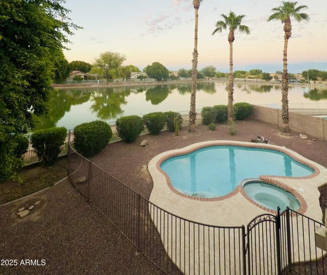 property at 11126 W Wilshire Dr
