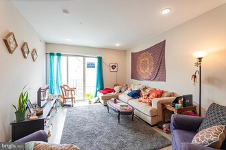 1607 Catharine St in Philadelphia, PA - Building Photo - Building Photo