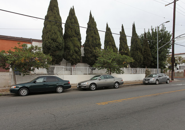 1301 N Alexandria Ave in Los Angeles, CA - Building Photo - Building Photo