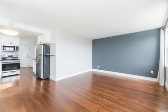 54 Avenue C in Haledon, NJ - Building Photo - Building Photo