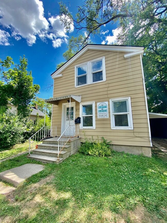 property at 211 Olive St